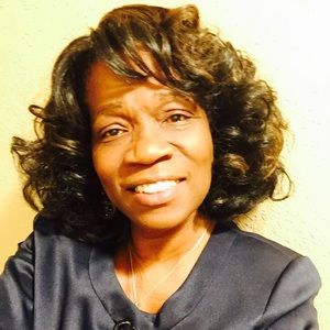 Meet your Posher, Runnette